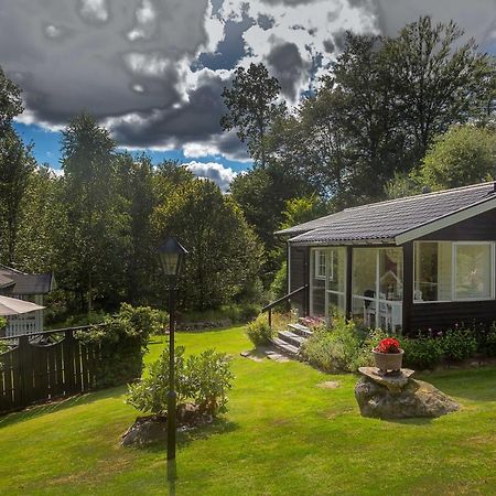 Very Nice Cottage By The Lake. Lursjoen! Hästveda المظهر الخارجي الصورة